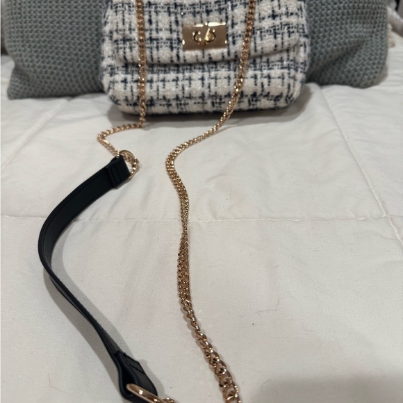 H&M Monochrome Tweed Crossbody Bag with Gold Chain - Picture 2 of 7